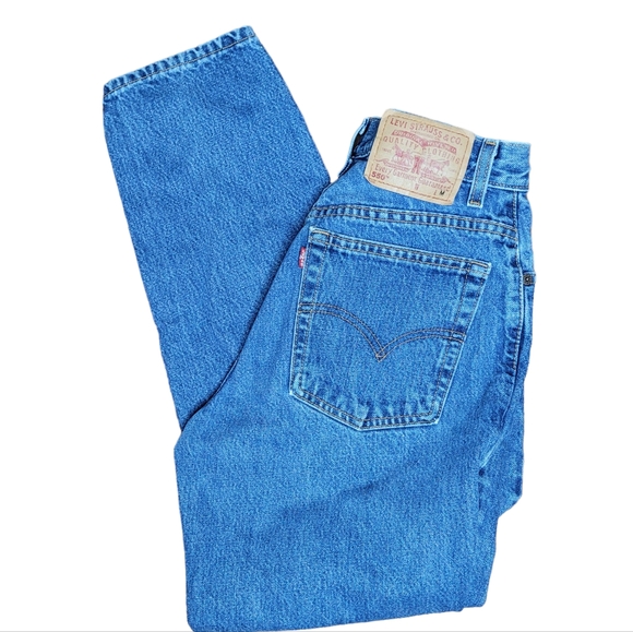 Levi's Denim - Levi's 550 relaxed fit tapered leg mom Jean Size 10 Waist 26" petite high waist